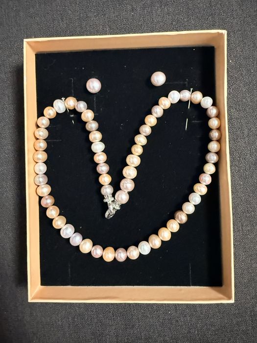 Set de colier si cercei din argint cu perla