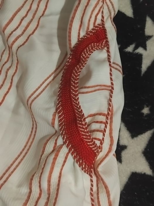 продава се народна риза