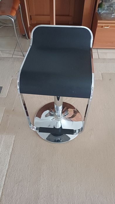 Masa de bar + scaune