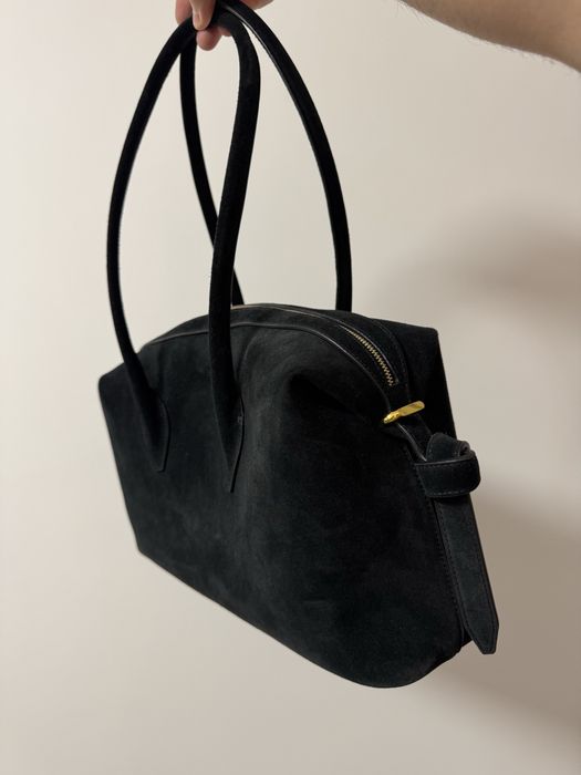 НОВА! Дамска чанта YUZEFI