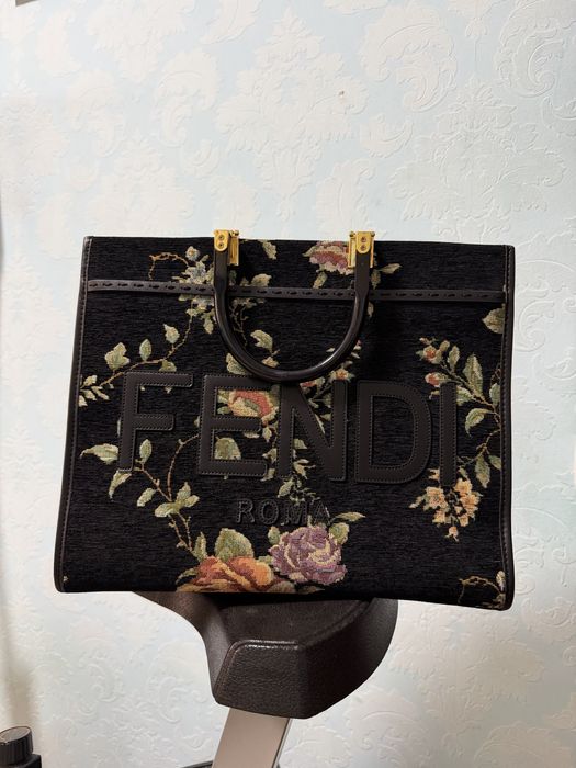 Женская сумка fendi