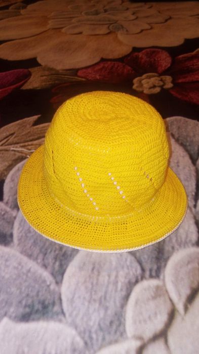 Вязаные крючком шляпы, игрушки