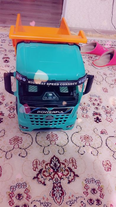 Продам детскую машинку