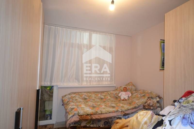 Продава се Тристаен апартамент в Хасково, Възраждане - 96 кв.м за 584 €/кв.м - Снимка #7