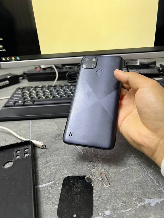 Realme c21y sotiladi