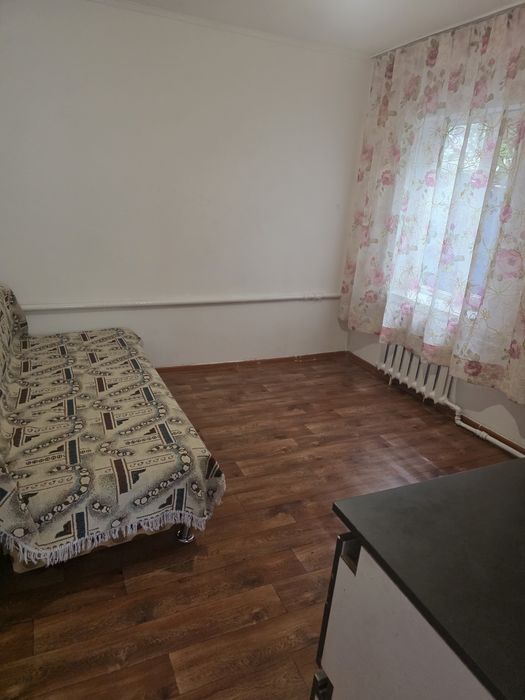 Сдам часть дома  на долгосрочно