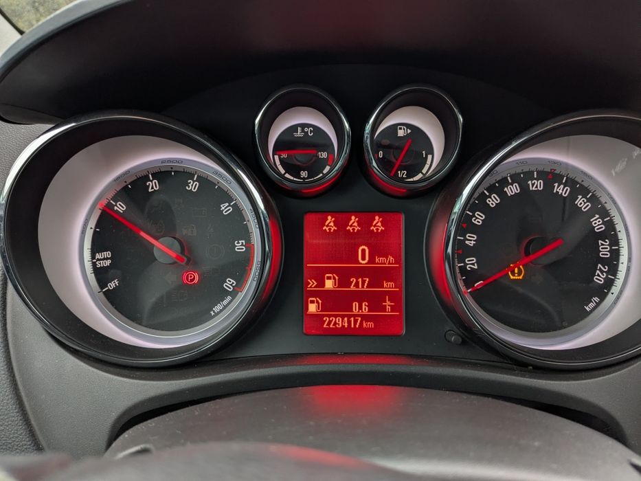 Opel Meriva  2015 B – 1.6 Diesel , 110 CP,