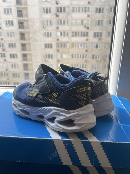 Кроссовки для мальчика