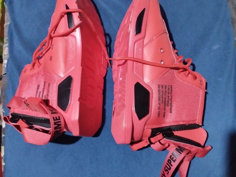 Adidași model,2026.42