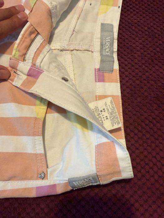 Versace Jeans Couture Shorts MADE IN ITALY / Версаче Джинс Къси Дънки ПРОИЗВЕДЕНИ В ИТАЛИЯ.