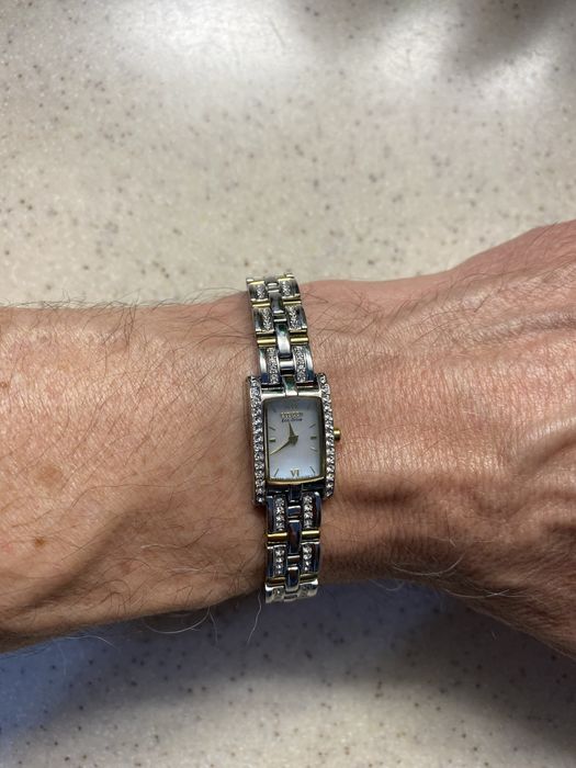 Женские часы CITIZEN Eco Drive