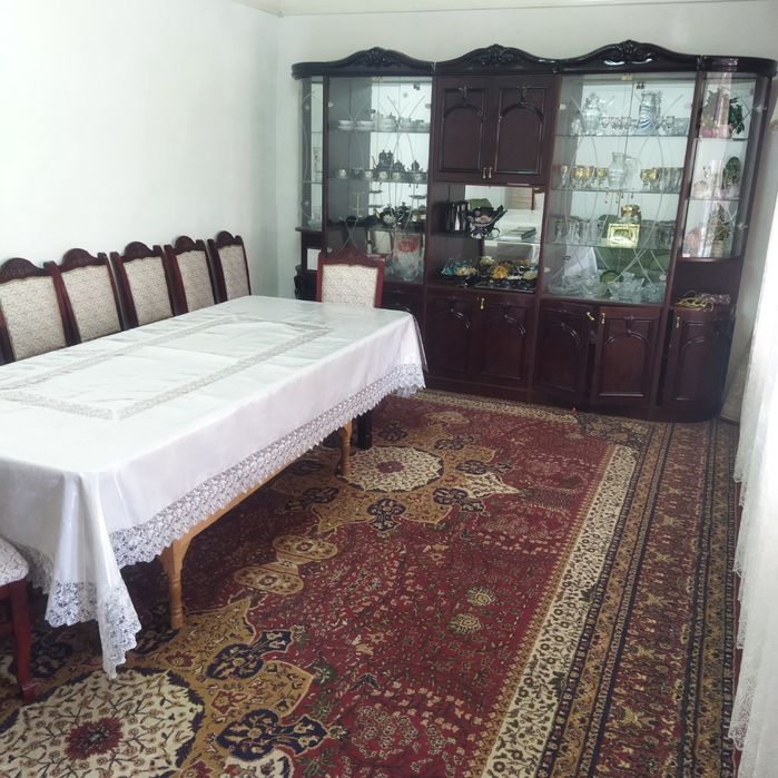 Участка сотилади лабзак ц6да