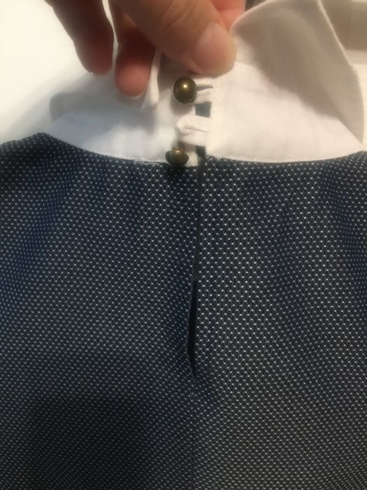 Платье с воротником