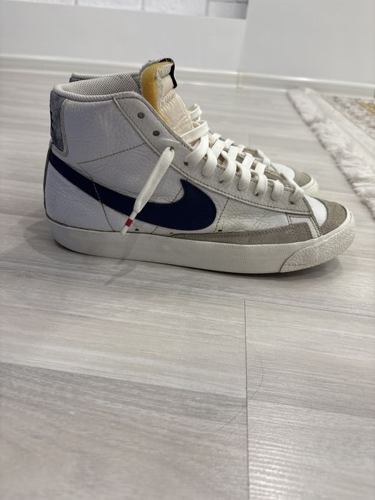 Продам оригинальные кроссовки nike blazer mid 77