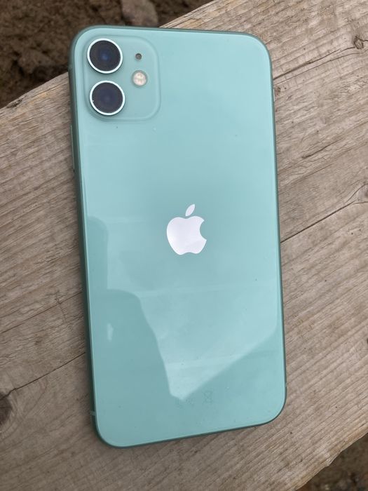Айфон 11 с коробкой 64гб