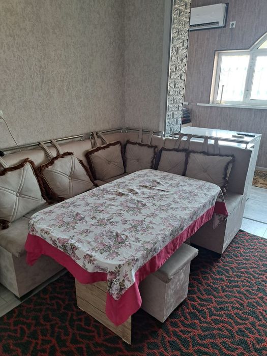 Продается 4-х комнатная  квартира, юнусабадский район.