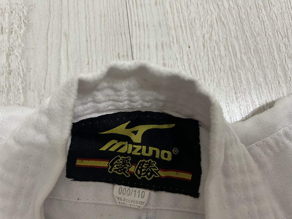 Продается кимоно для карате/дзюдо