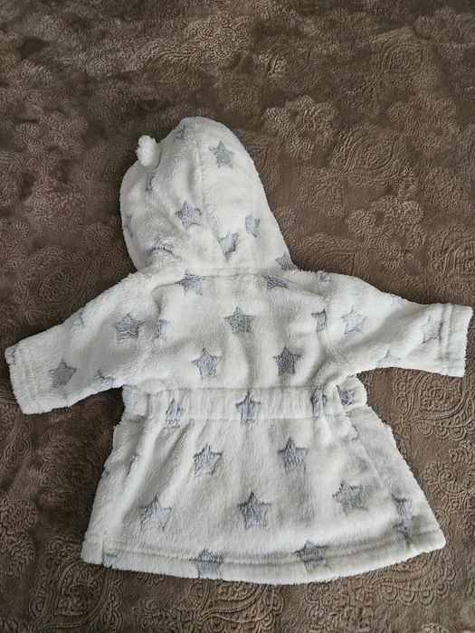 Else бебешко елече на калинки 3-6 мес. Disney  бебешки халат 0+.