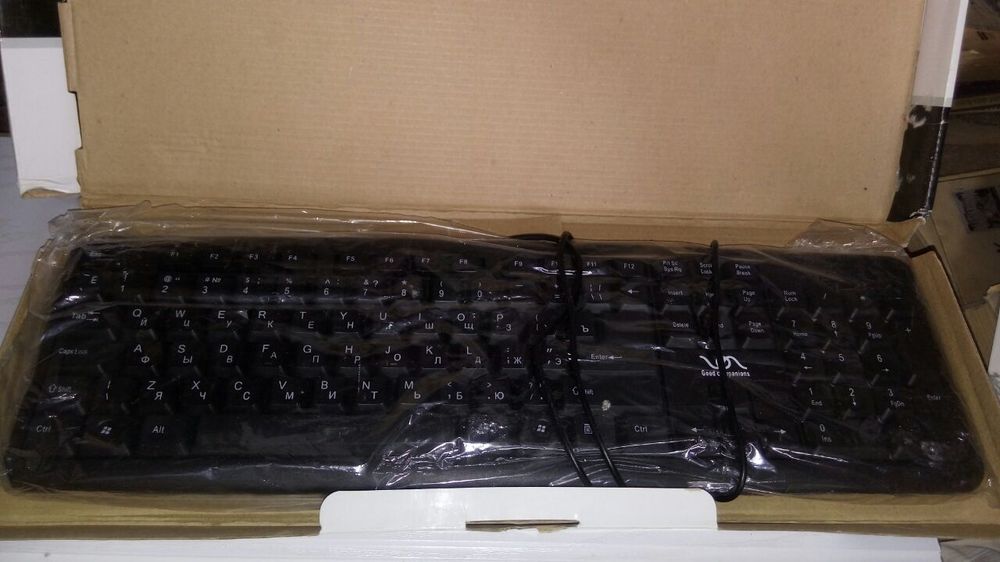 Клавиатура. Колонки.