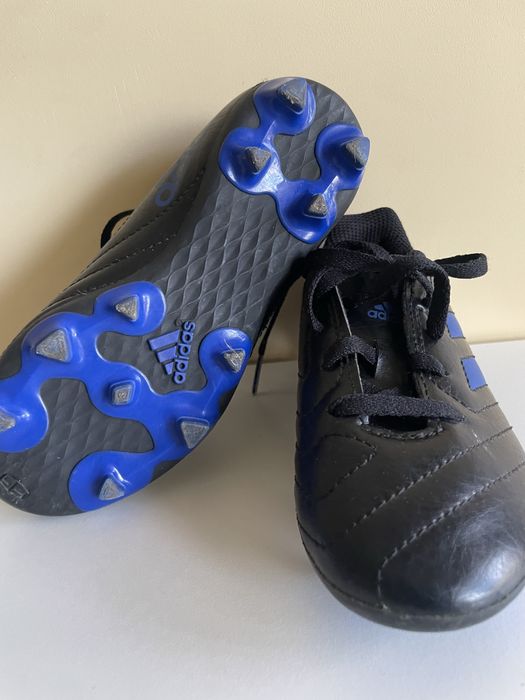 Adidas детски бутонки