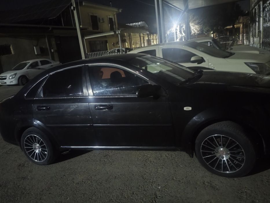 Lasetti optra  2006 metan gaz 2022