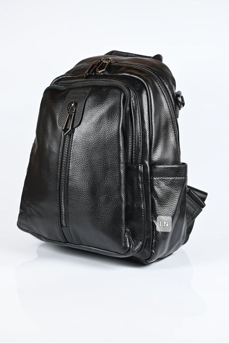 -10% Намаление!!! Дамска раница от естествена кожа