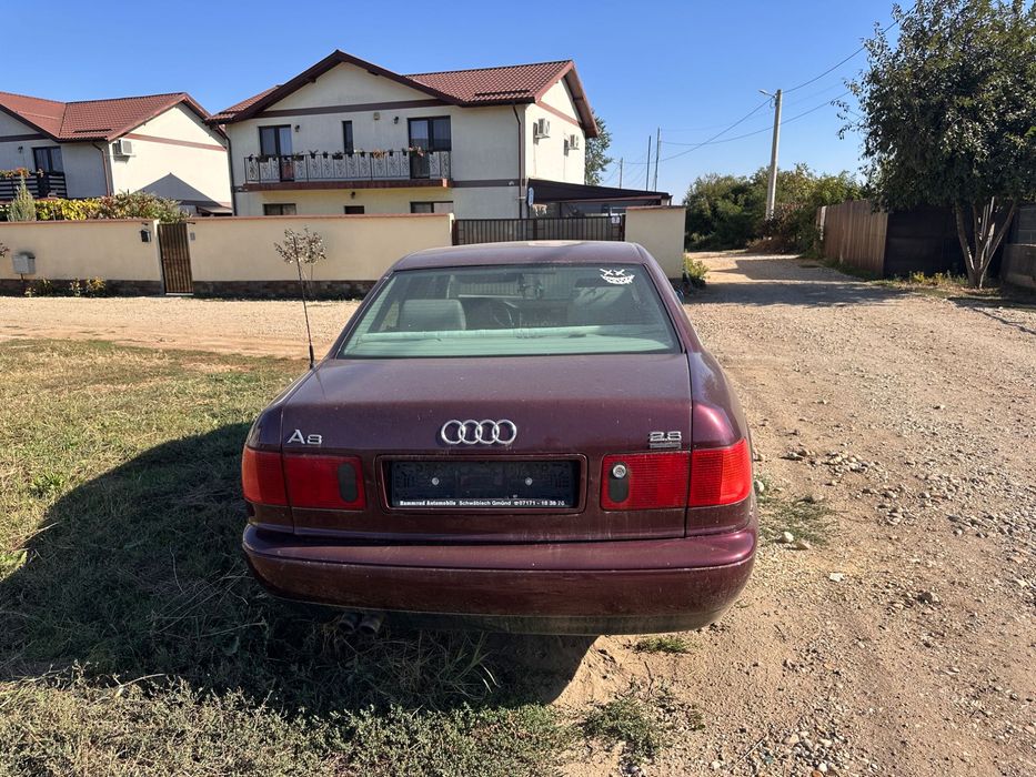 AUDI A8 1994 — imagine 2