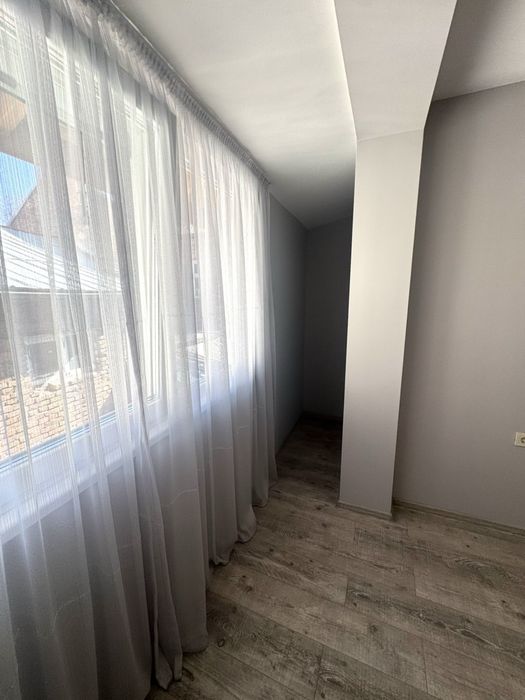 Продава се Тристаен апартамент в Гоце Делчев - 87 кв.м за 1265 €/кв.м - Снимка #3