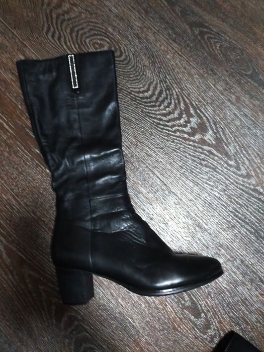 Продам сапоги полность натуралка