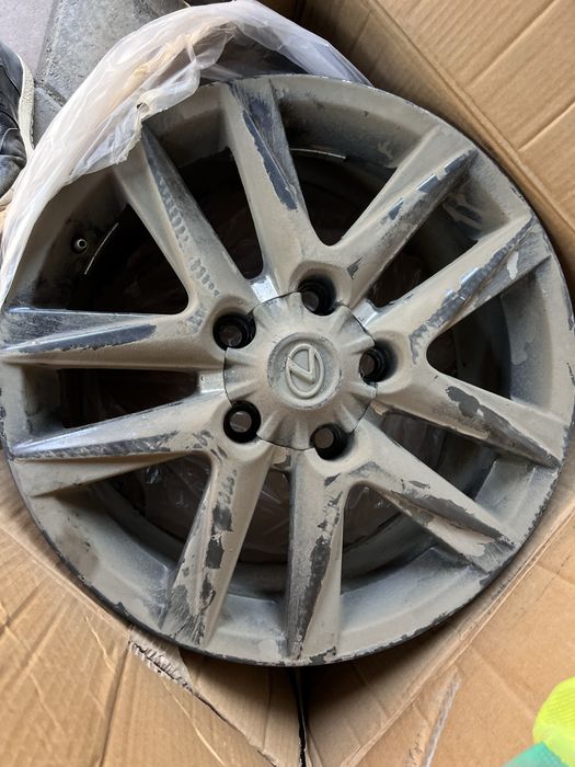 продам диски от Лексуса 570