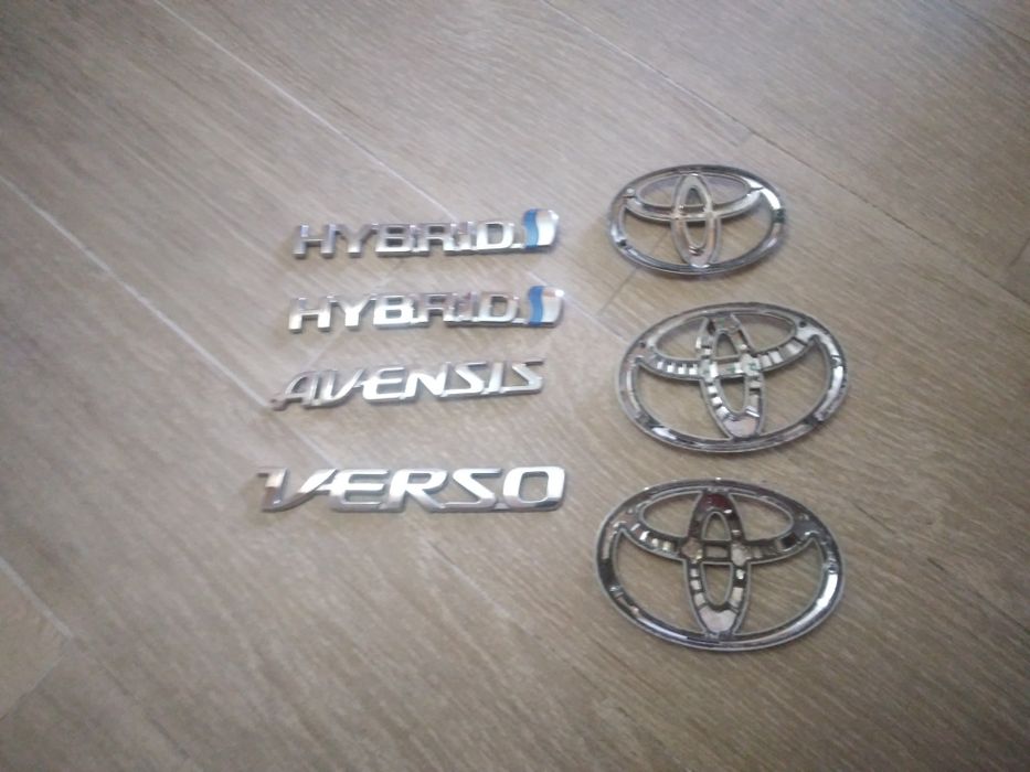 Emblema + capace spalator farToyota.