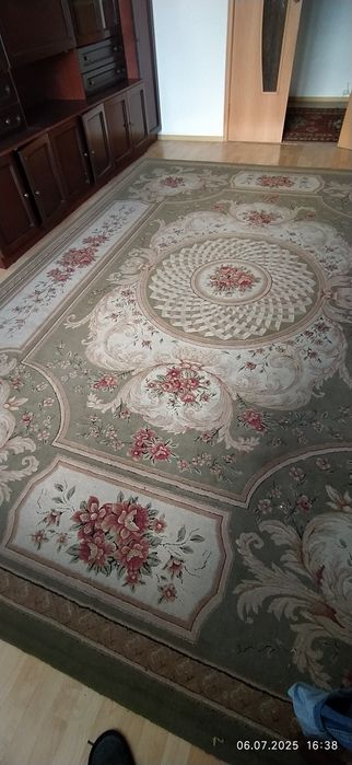 Ковер  3х4 Турция в хорошем состоянии