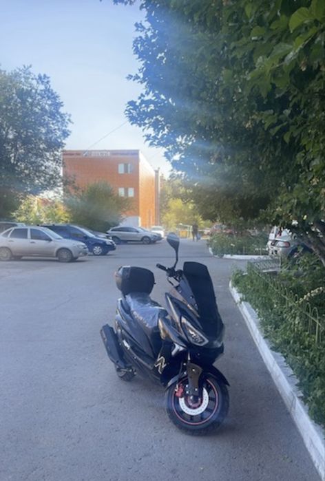 Продам мопед скутер