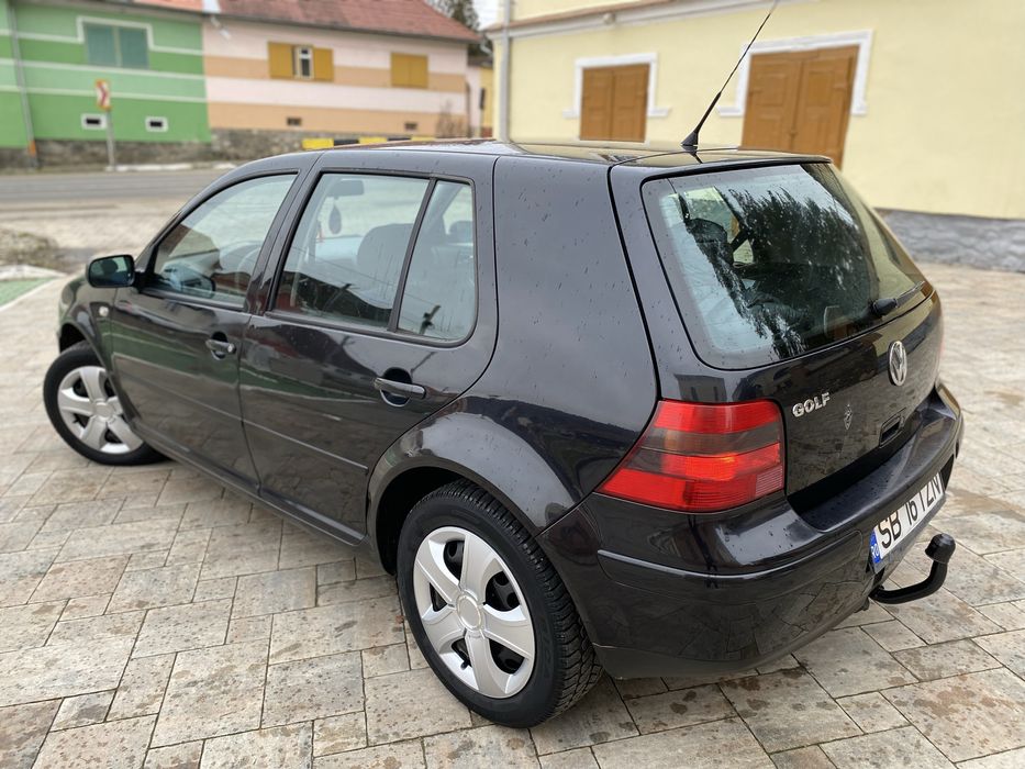 Vw Golf 4 1.4 16v 2004 Euro 4 Unic Proprietar în acte 1450€ usor neg