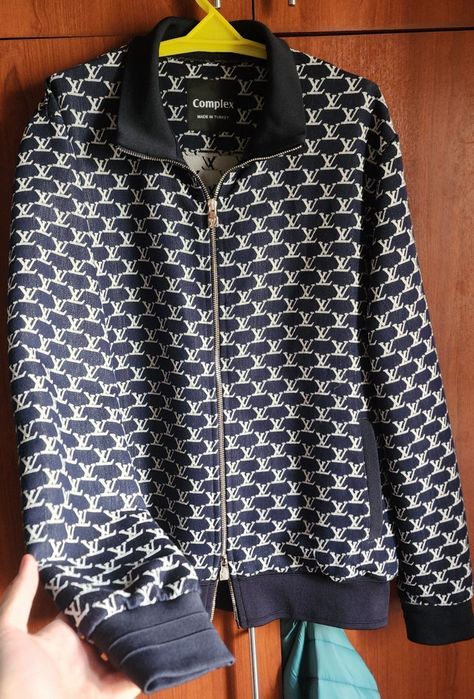 Зипка Louis Vuitton