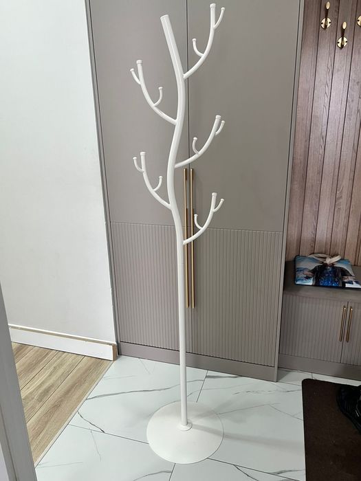 Вешалка напольная