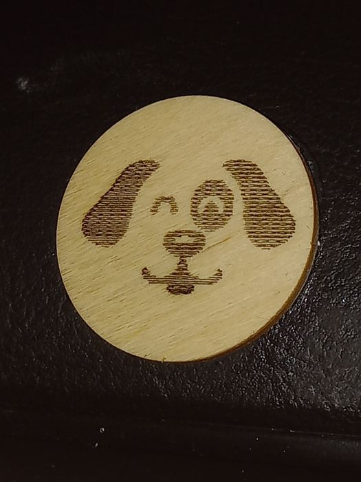 Brelocuri si medalioane personalizate