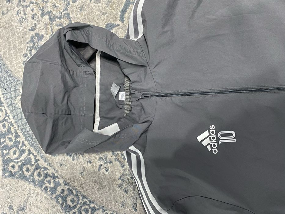 Дождевик adidas tiro 21 оригинал С-М размер