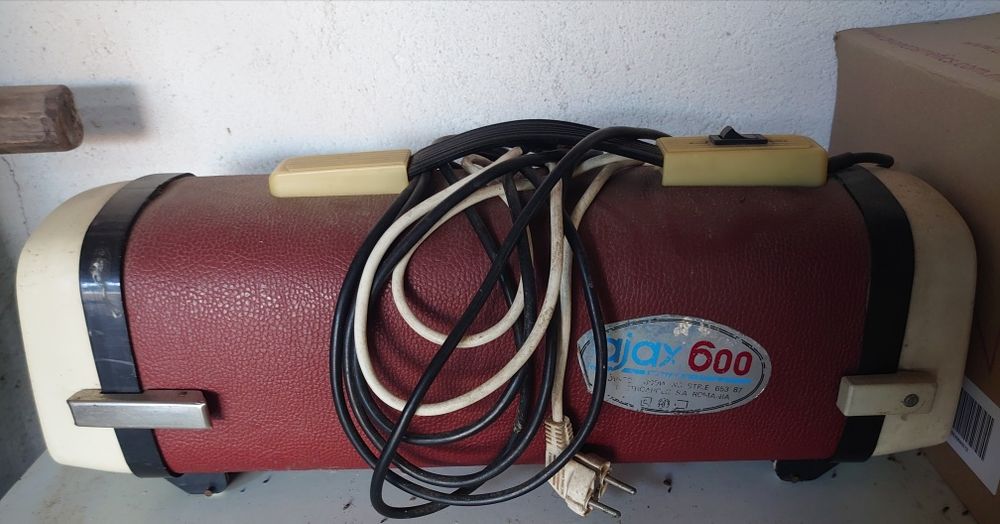 Aspirator AJAX600 din comunism pt pasionati