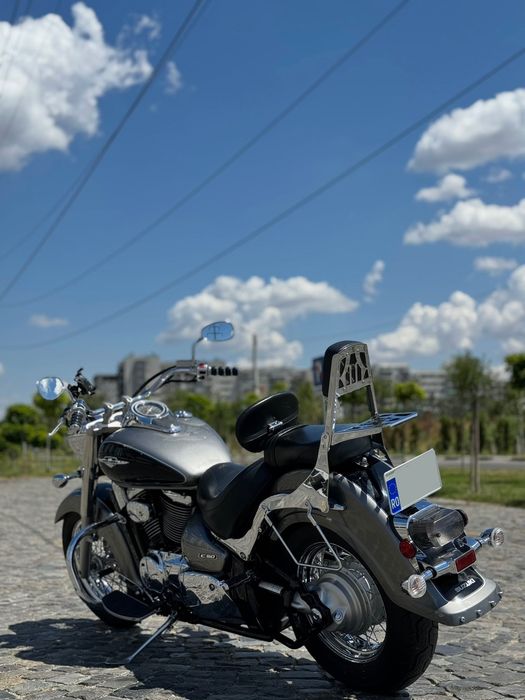 Suzuki Boulevard C50/Intruder C800