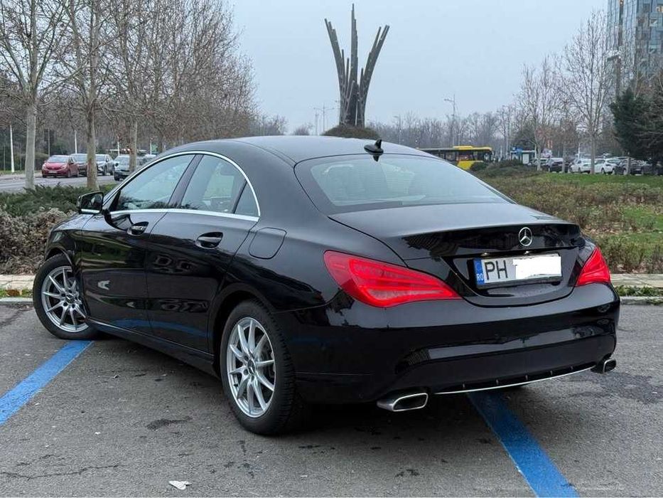 Mercedes Benz CLA 220/Cutie Automata/2.2 Diesel/172Cp/interior Piele/plafon negru