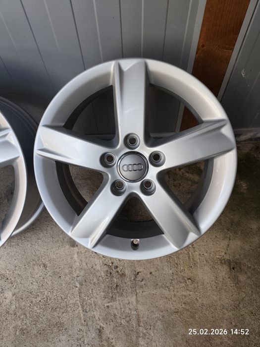 16/5/112-АУДИ А 3 НОВ модел-перфектни