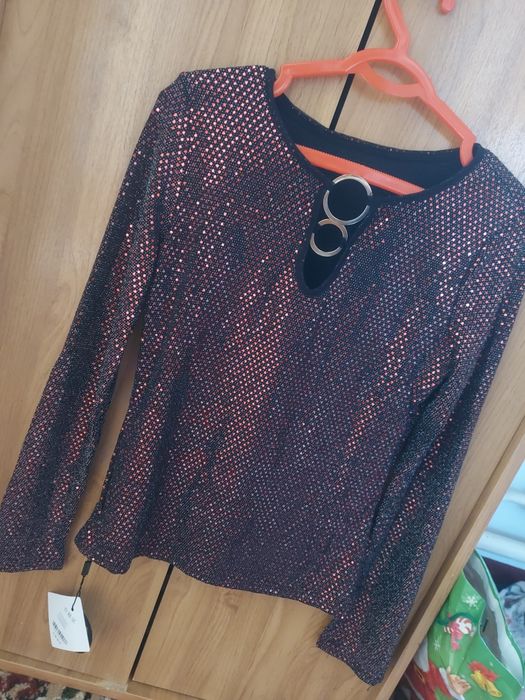 Вечерние блузки кофты