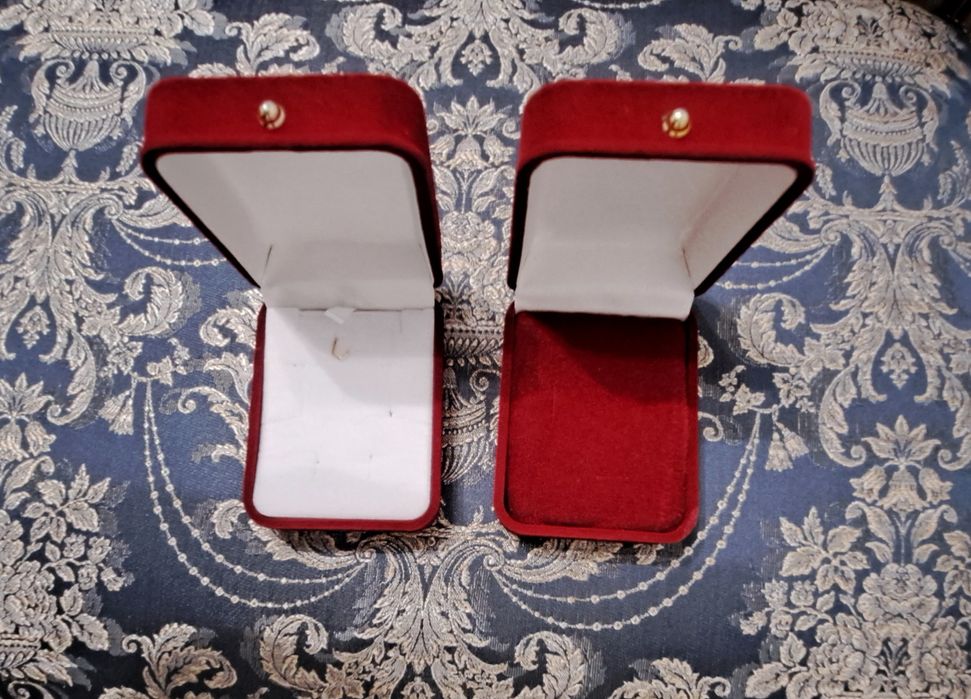 Коробочки подарочные