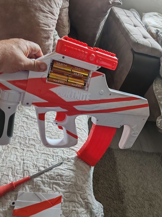 Пушка Нърф- ФОРТНАЙТ