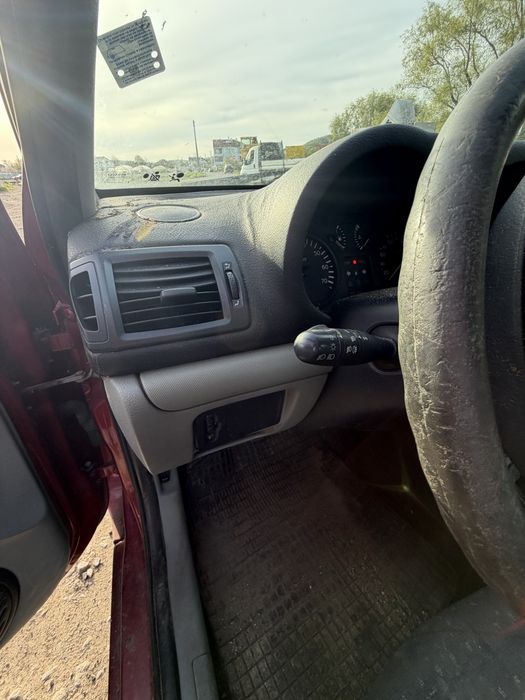 Renault Clio 1.2 16V 75 hp 2002 g на части