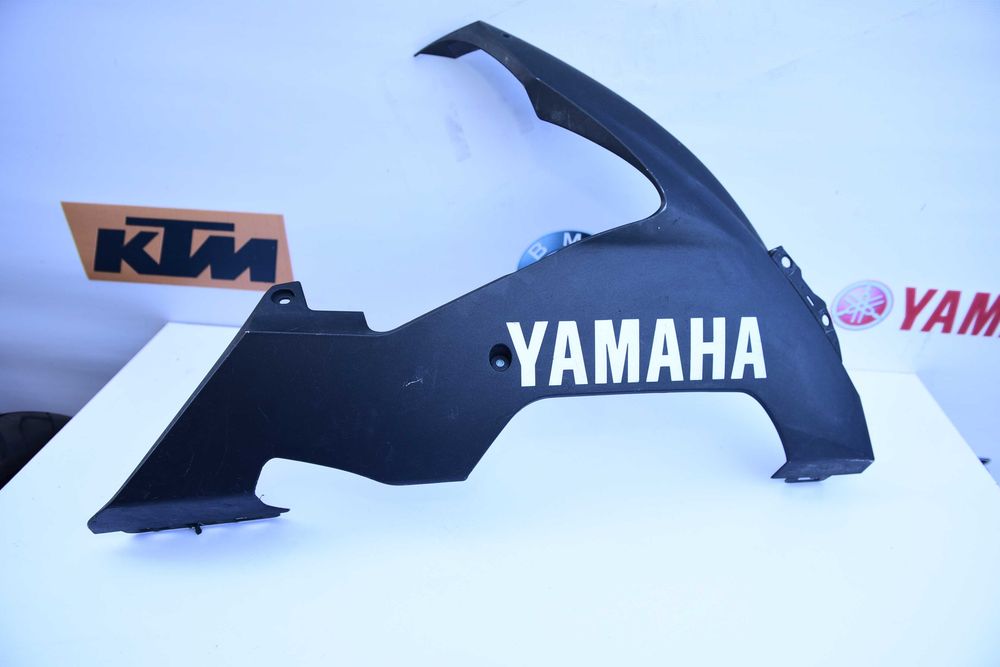 Sa scaun pasager R1 2004 2006 si carena dreapta
