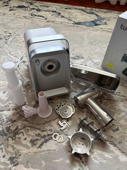 Мясорубка Tuvio TMG02PV