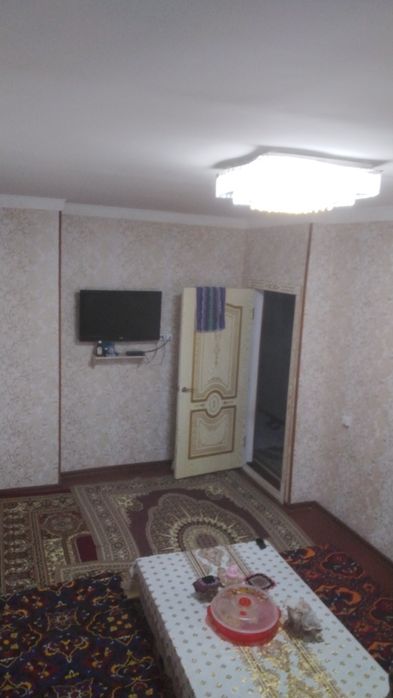 Qonirat,Qirqqiz pos,jd domda 3xanali kv satiladi.