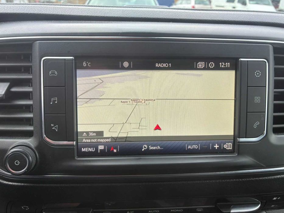 Товарен автомобил Toyota Proace